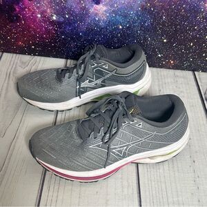 Mizuno Wave Inspire 18 Womens Athletic Running Sneakers Shoes Sz 10 Grey